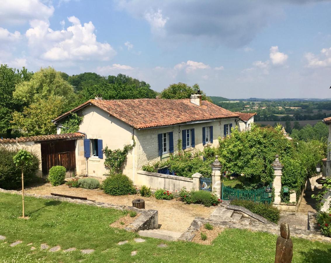 Grange Bleuet Bed and Breakfast Aubeterre-sur-Dronne Buitenkant foto