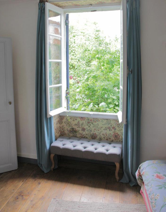 Grange Bleuet Bed and Breakfast Aubeterre-sur-Dronne Buitenkant foto