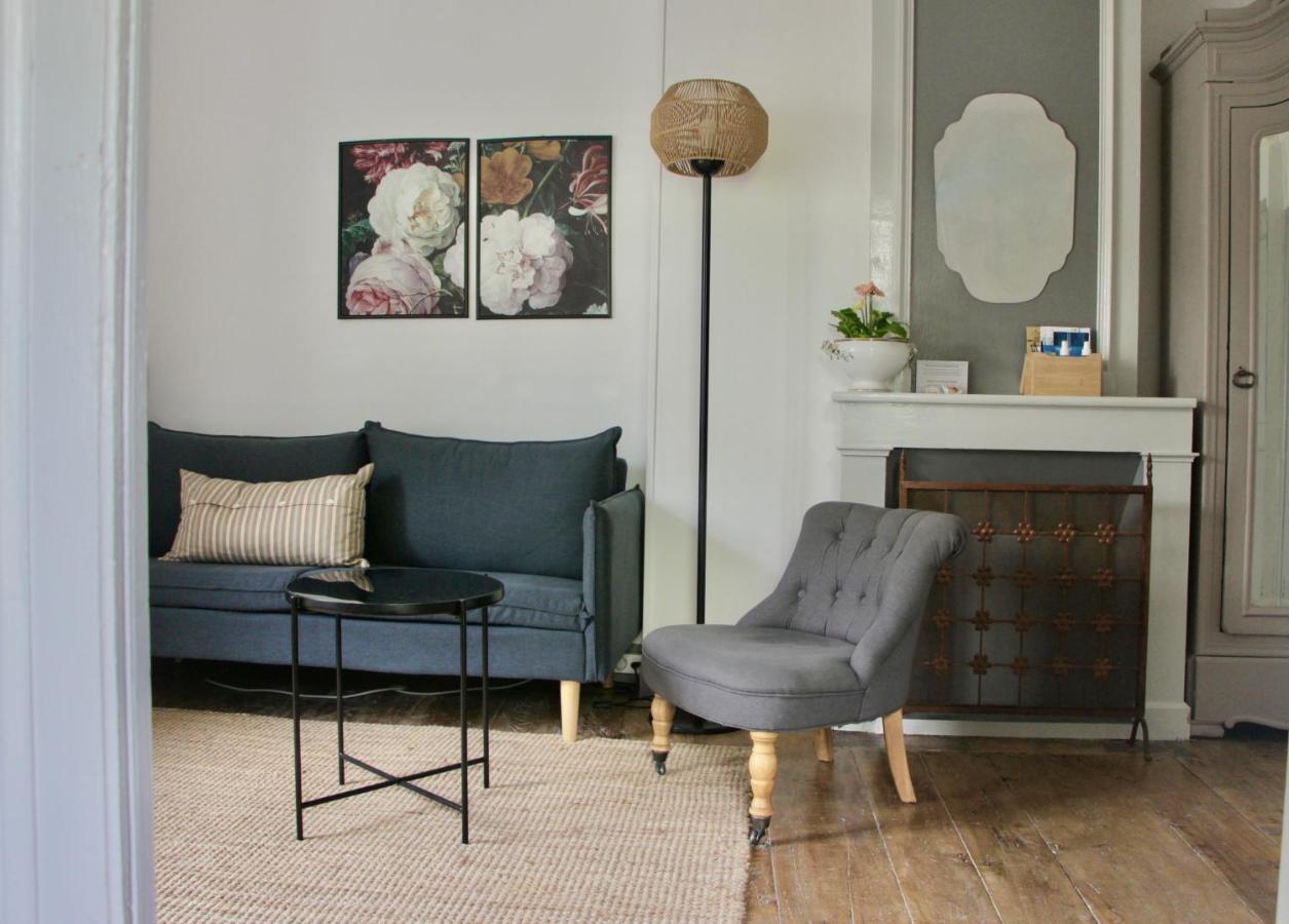Grange Bleuet Bed and Breakfast Aubeterre-sur-Dronne Buitenkant foto